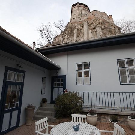 Ister Guesthouse Ostrzyhom Zewnętrze zdjęcie
