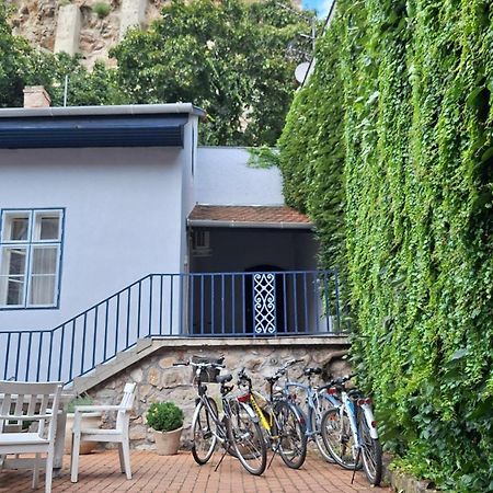 Ister Guesthouse Ostrzyhom Zewnętrze zdjęcie