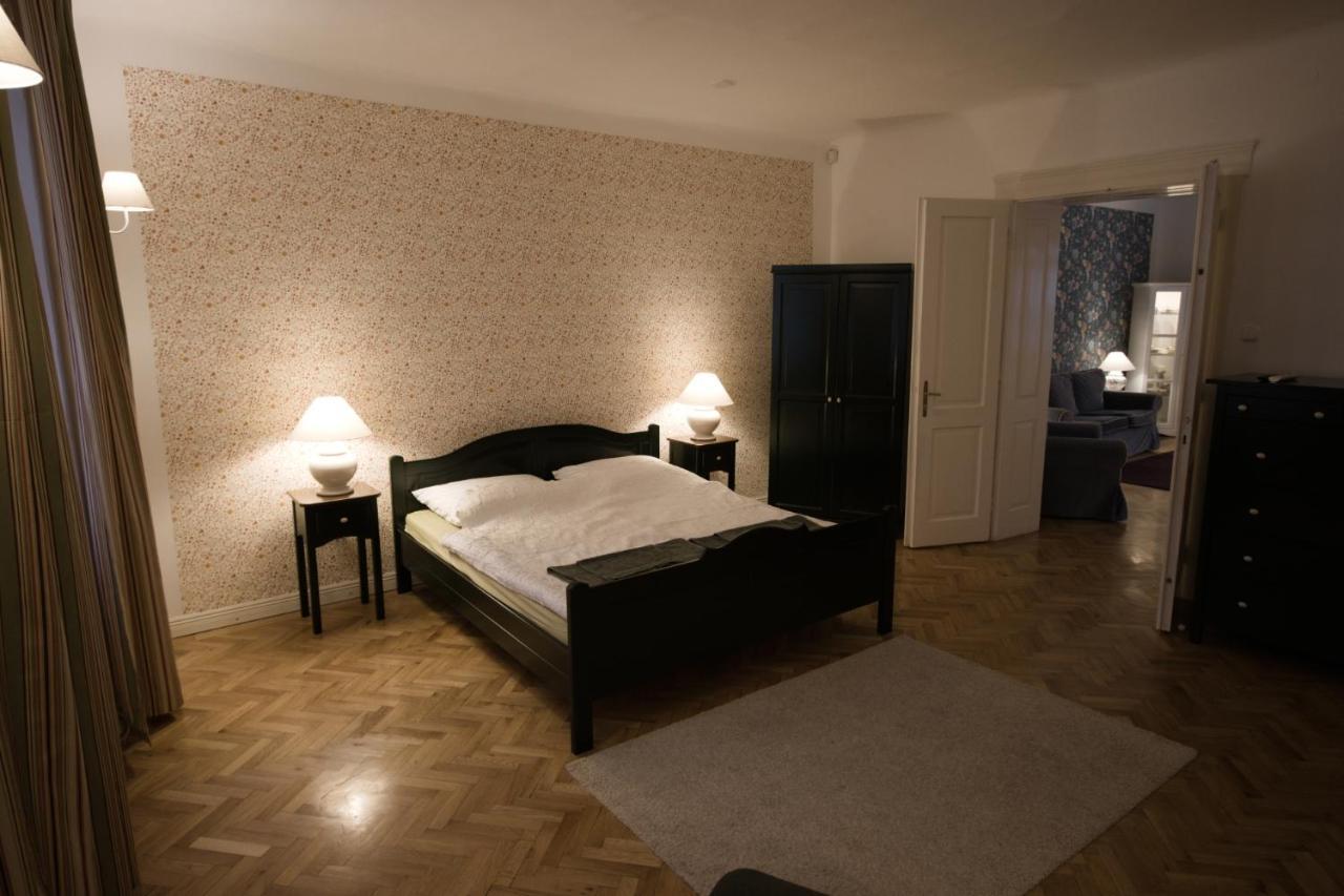 Ister Guesthouse Ostrzyhom Zewnętrze zdjęcie