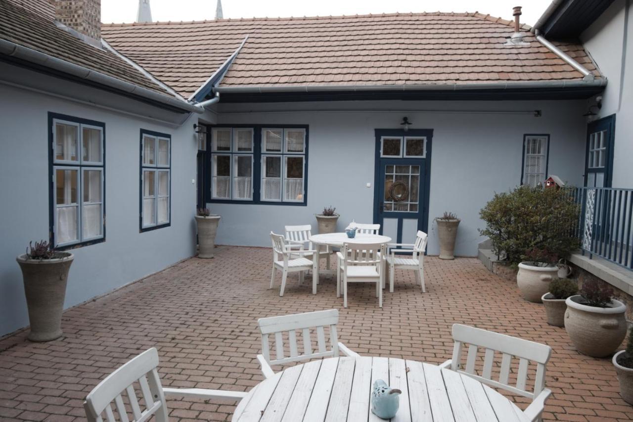 Ister Guesthouse Ostrzyhom Zewnętrze zdjęcie